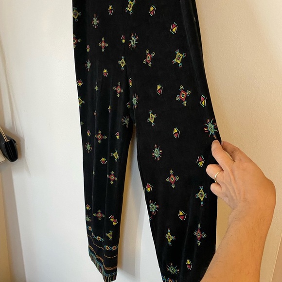 Softwear By Mark Singer Black Pants with Colorful Patterns elastic waist band L - Picture 7 of 9